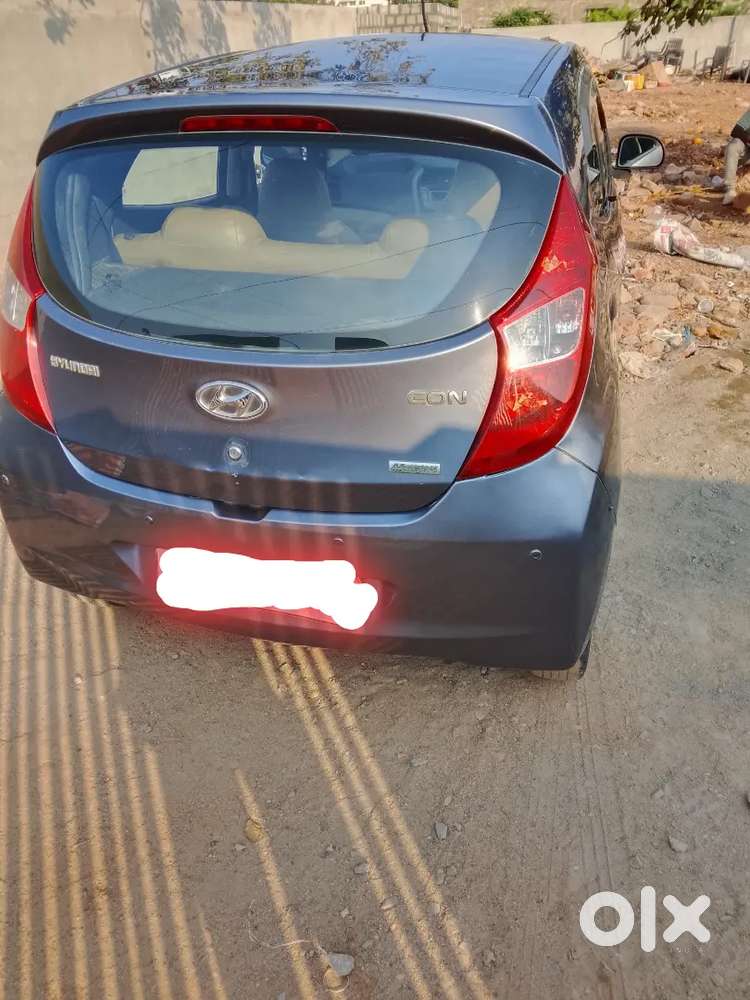 Hyundai Eon 2012 Petrol 120000 Km Driven