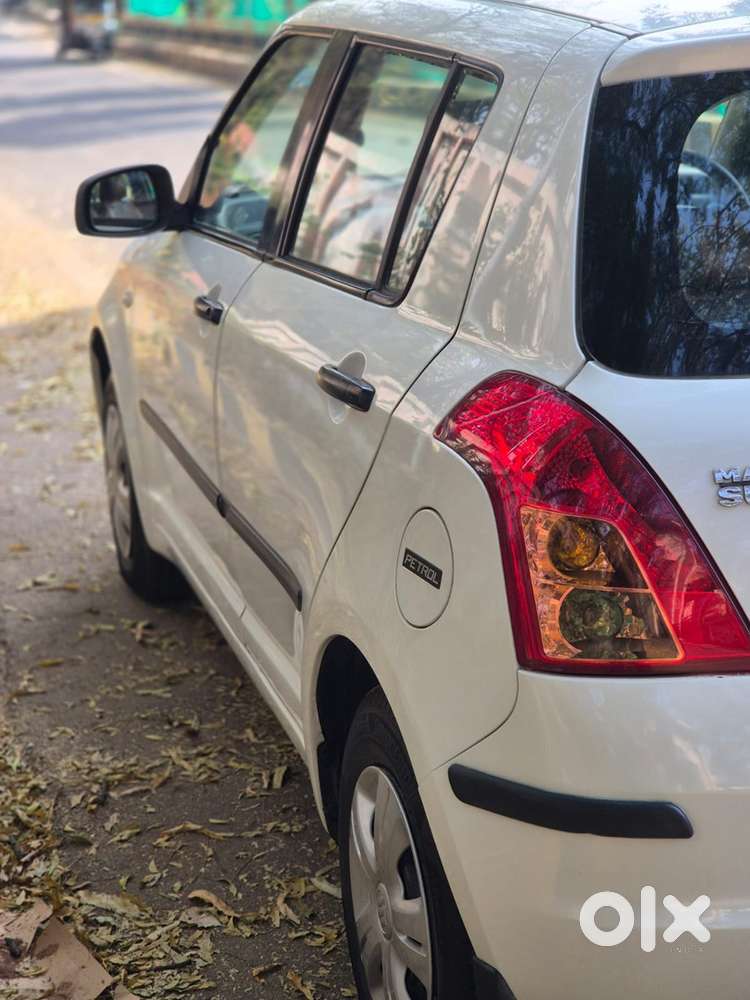 Maruti Swift Petrol 2010