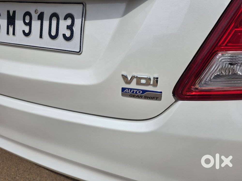 Maruti Suzuki Swift Dzire Vdi(o) Amt, 2017, Diesel