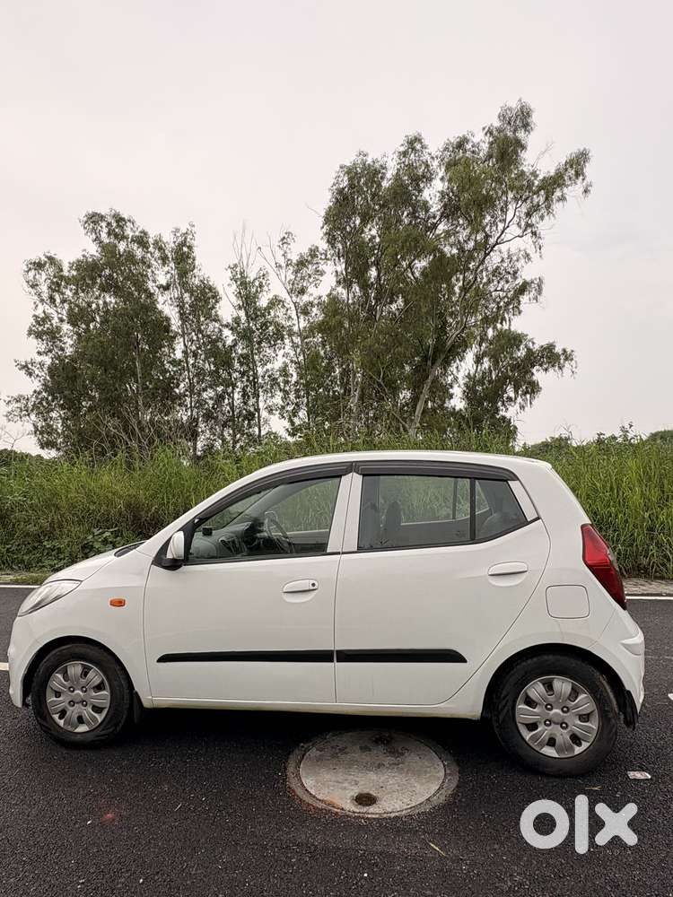 Hyundai I10 1.1 Magna(o), 2017, Cng & Hybrids