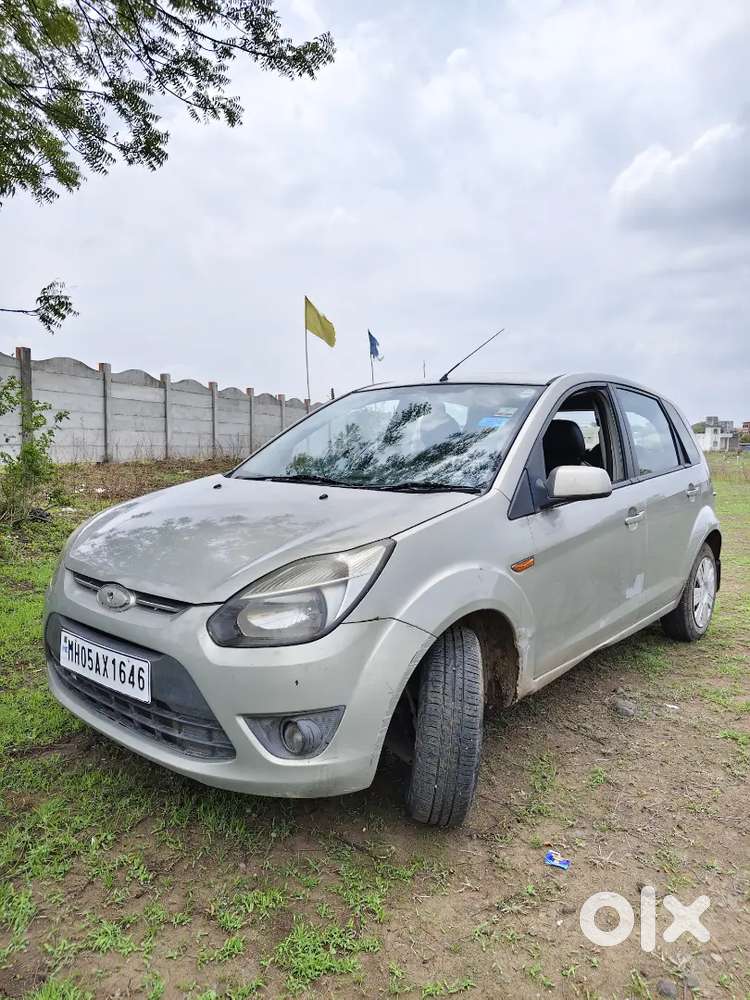 Ford Figo Trend 2011 Petrol Second