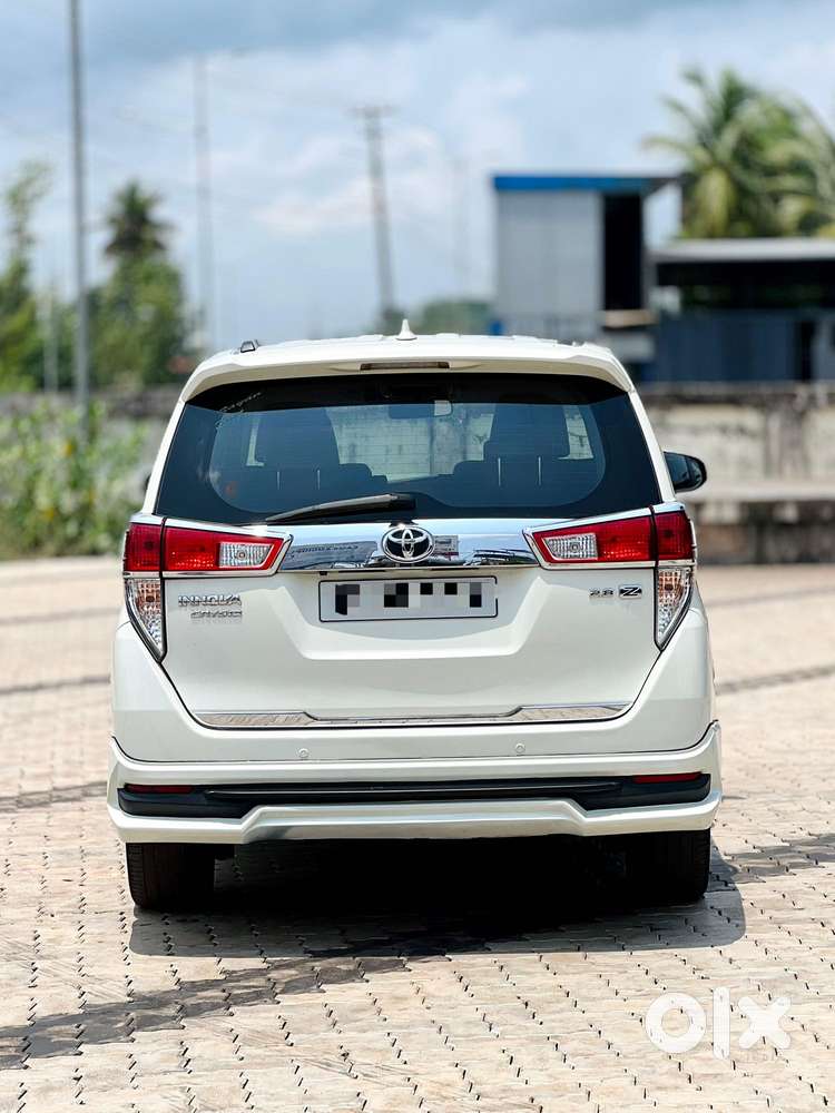 Toyota Innova Crysta 2.8 Z, 2017, Diesel