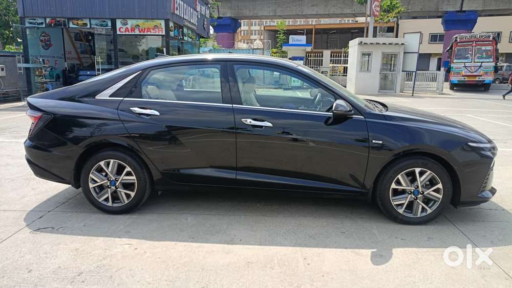 Hyundai Verna 1.5 Sx (o) Ivt, 2024, Petrol