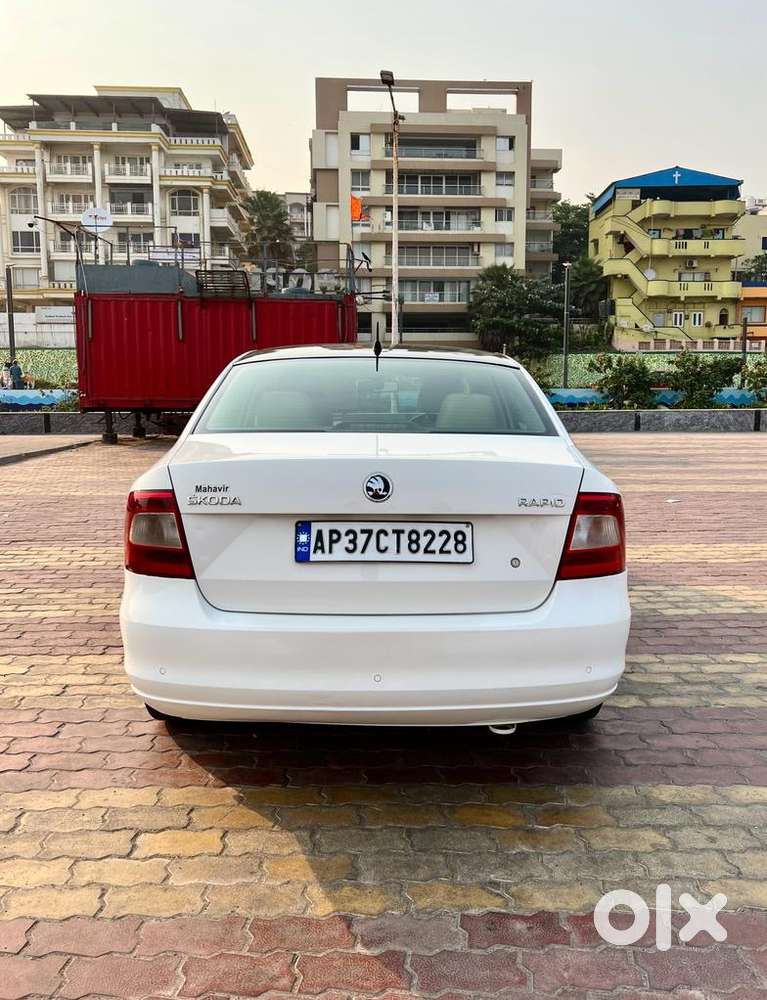 Skoda Rapid Diesel 2016