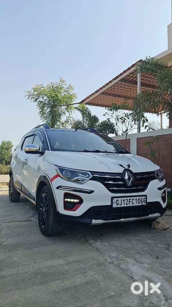 Triber Top Model With Automatic Transmission In Super Condition