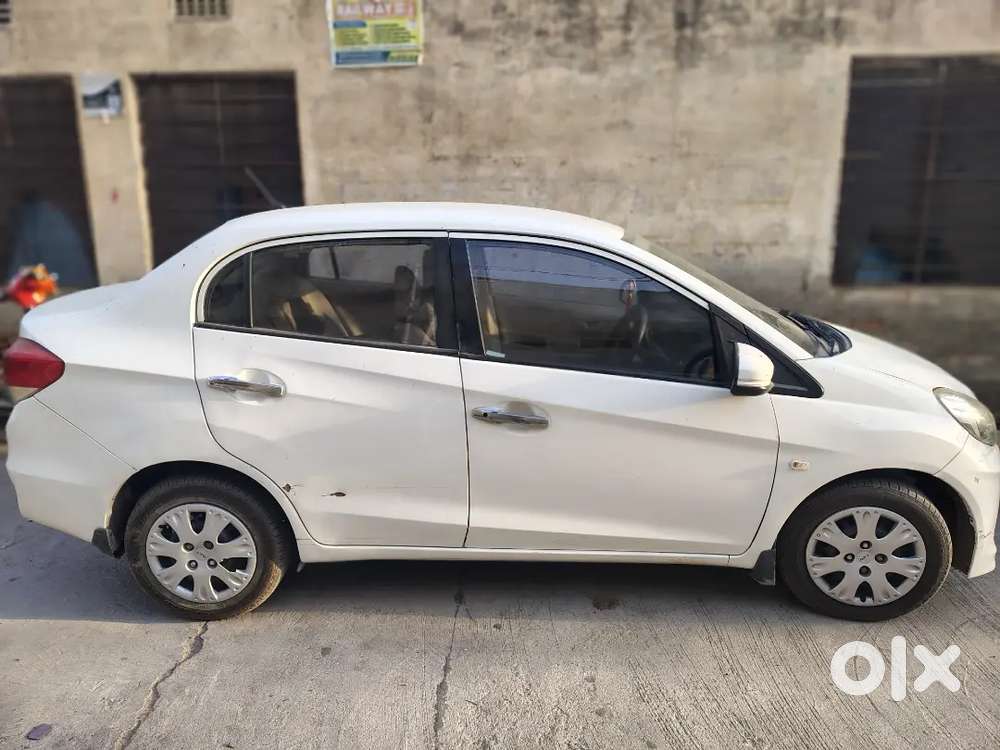 Honda Amaze 2014 Diesel Well Maintained