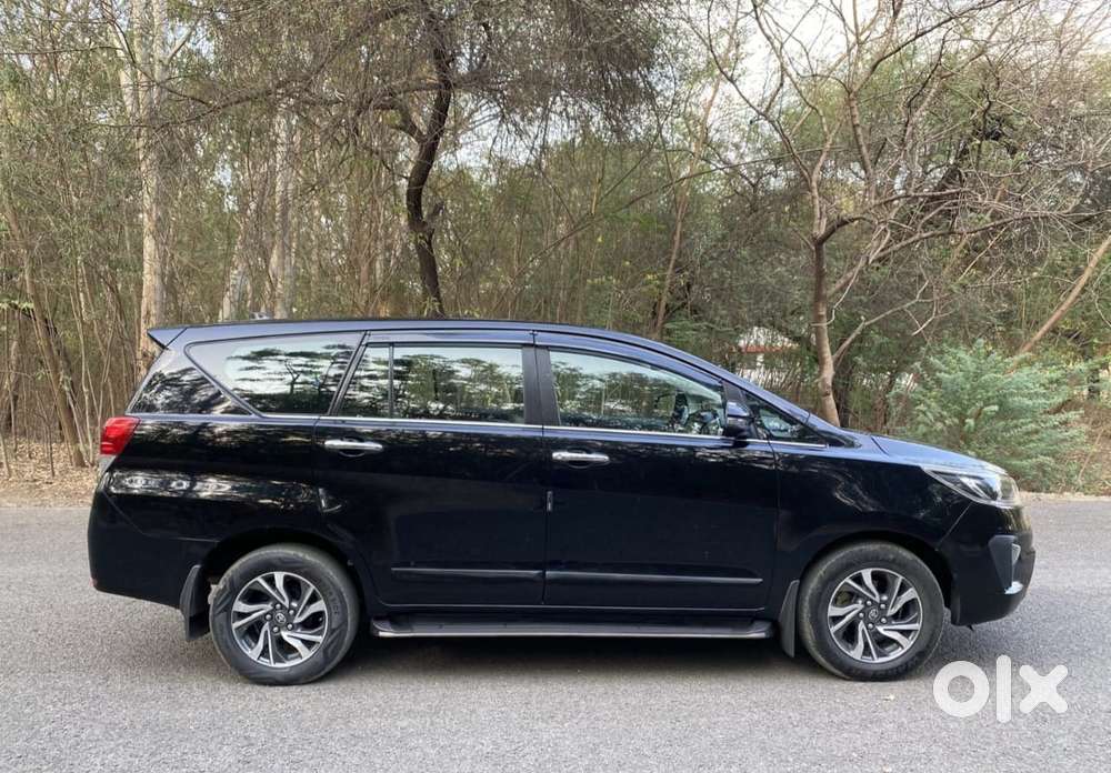 Toyota Innova Crysta 2.4 V, 2022, Diesel