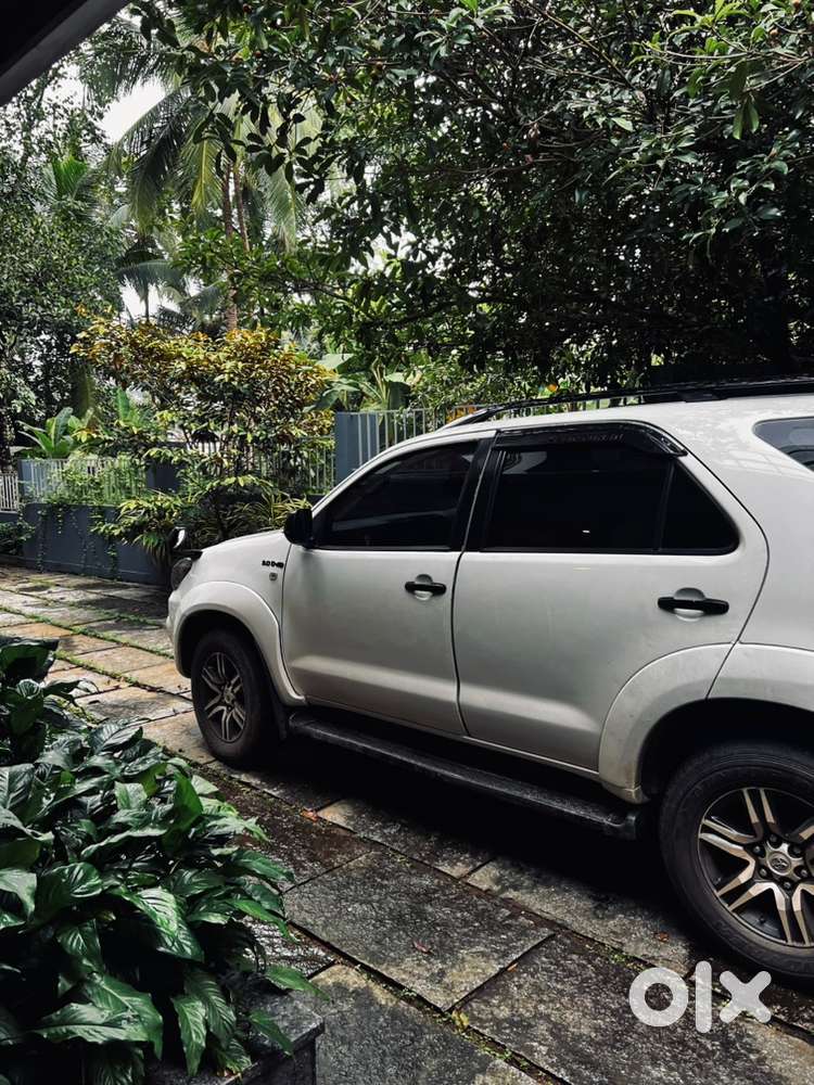 Toyota Fortuner Diesel Manual 2010