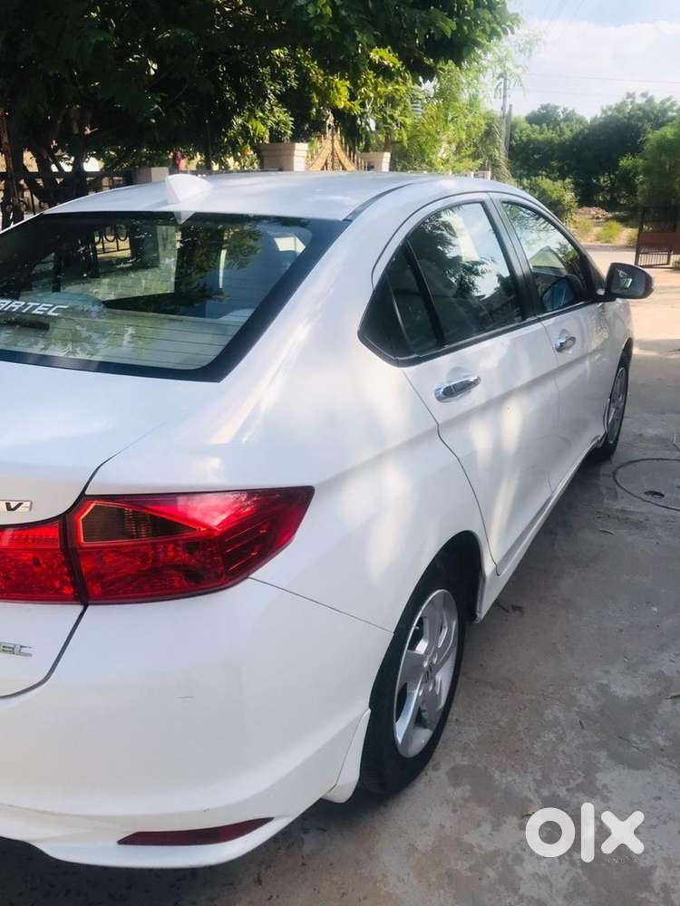 Honda City Petrol + Gng 2015