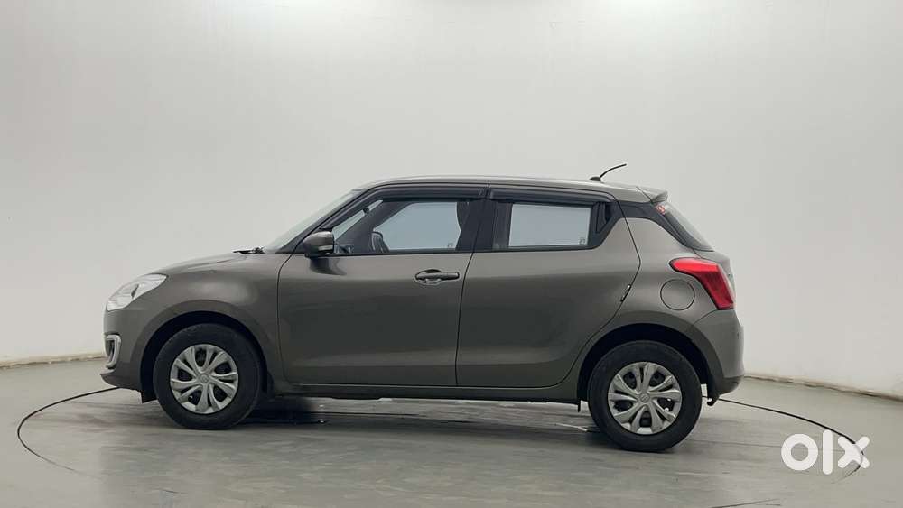 Maruti Suzuki Swift Amt Vvt Vxi, 2021, Petrol