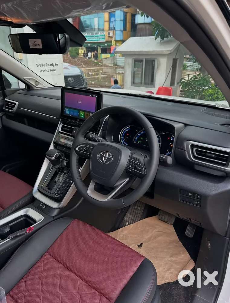 Toyota Innova Hycross, 2026, Petrol