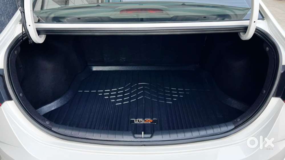 Hyundai Verna 1.5 Sx Vtvt, 2022, Petrol