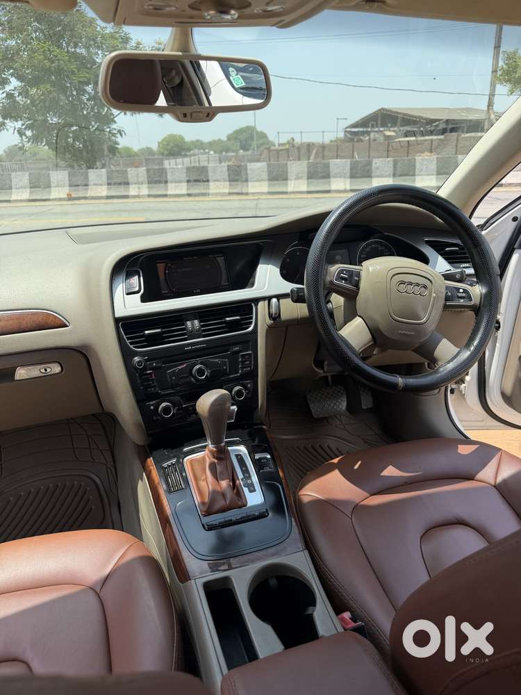 Audi A4 2.0 Tdi Premium With Sunroof, 2012, Diesel