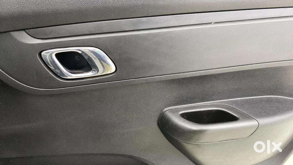 Renault Kwid 2015-2019 1.0 Rxt Amt, 2018, Petrol