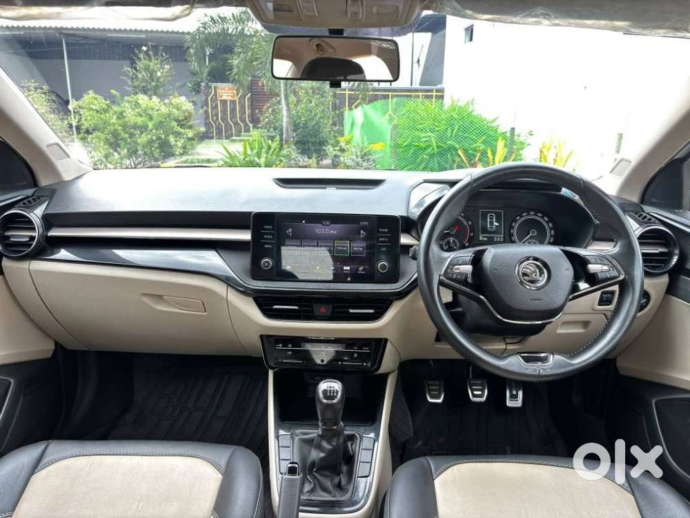Skoda Slavia, 2024, Petrol