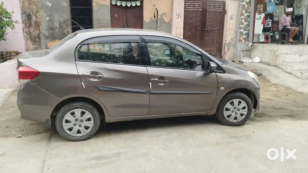Honda Amaze Petrol