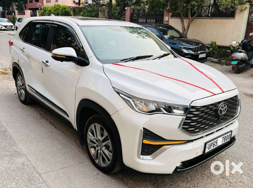 Toyota Innova Hycross 2.0 Zx Hybrid 7 Str, 2023, Petrol