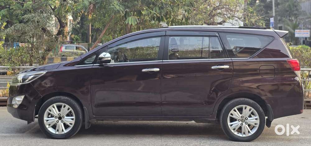 Toyota Innova Crysta 2.8z Automatic, 2016, Diesel