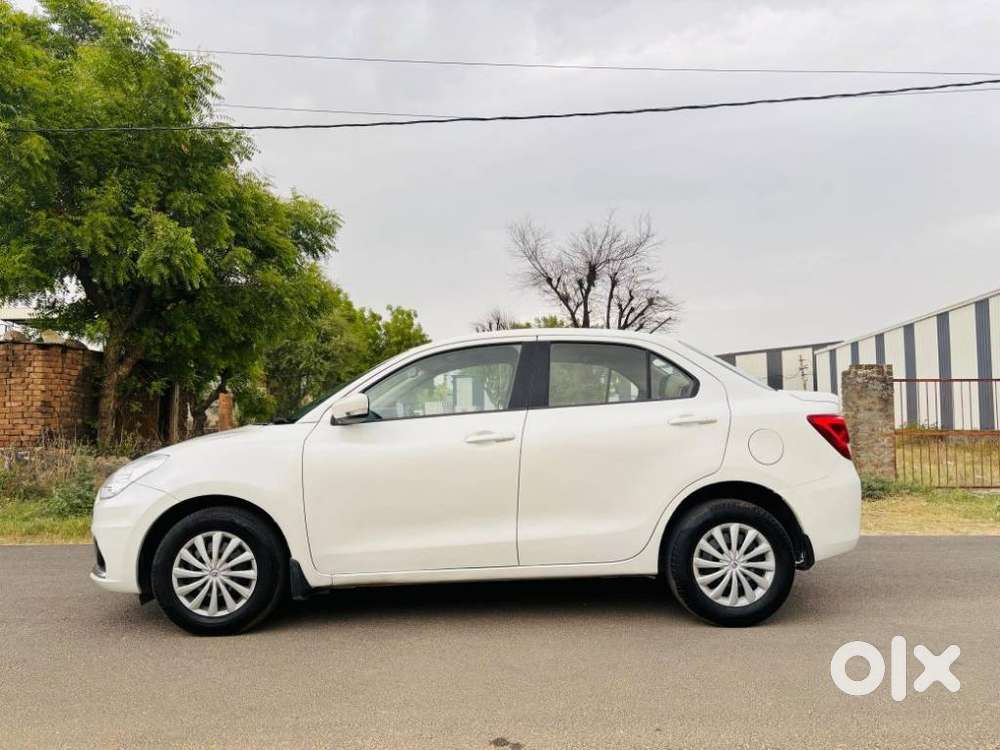 Maruti Suzuki Swift Dzire Amt Vdi, 2019, Diesel
