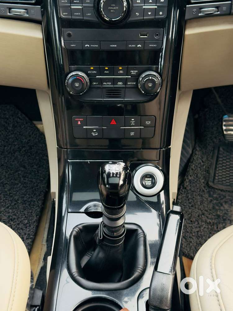 Mahindra Xuv500 2.2 W10, 2017, Diesel
