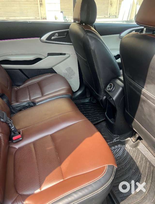 Kia Carens Petrol 2024 Model