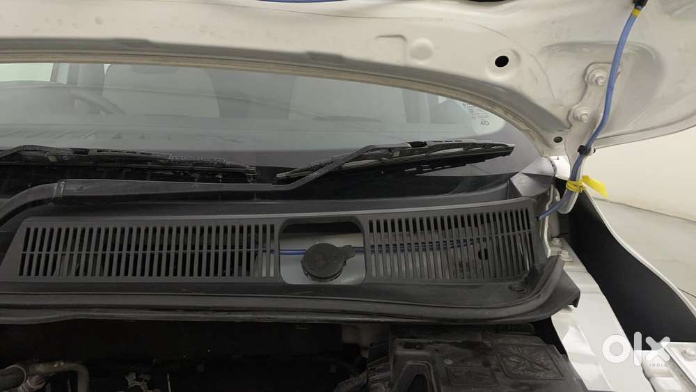 Renault Triber Rxt, 2023, Petrol