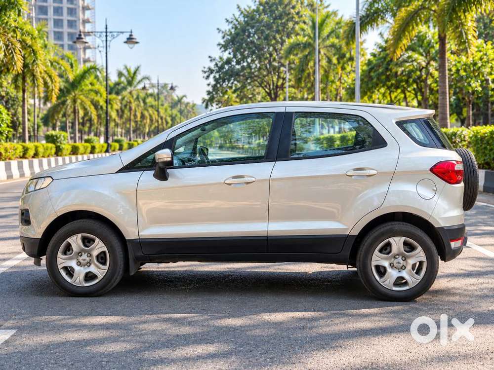 Ford Escort, 2014, Petrol