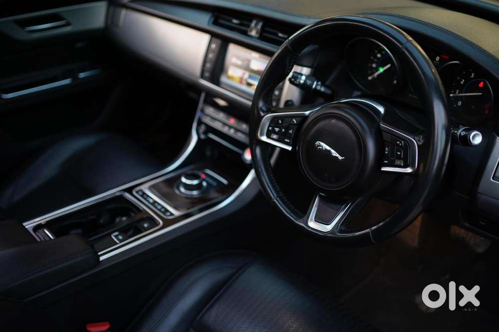 Jaguar Xf 2.0 Petrol Prestige, 2019, Petrol