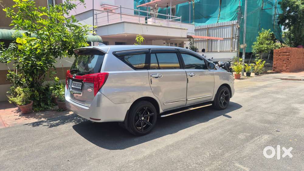 Toyota Innova Crysta 2.4 V, 2018, Diesel