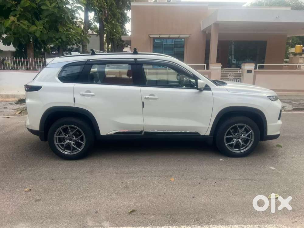 Maruti Suzuki Grand Vitara 1.5 Delta Cng, 2023, Petrol