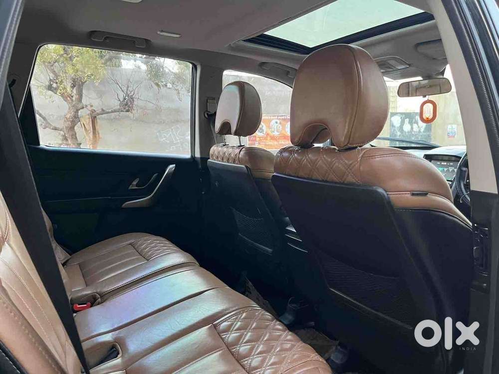 Mahindra Xuv500 W11 Option At, 2019, Diesel