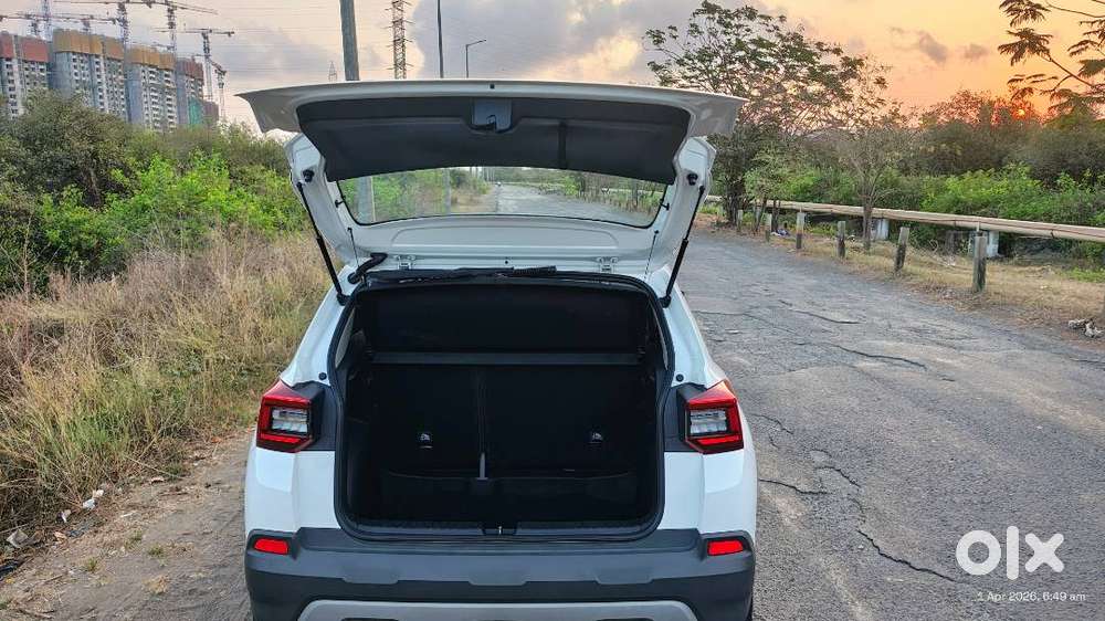 Near-new Skoda Kylaq Prestige At  Only 3500 Km  Smp + Ew Included