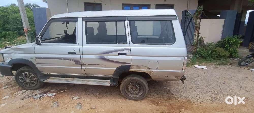 Toyota Qualis 2004