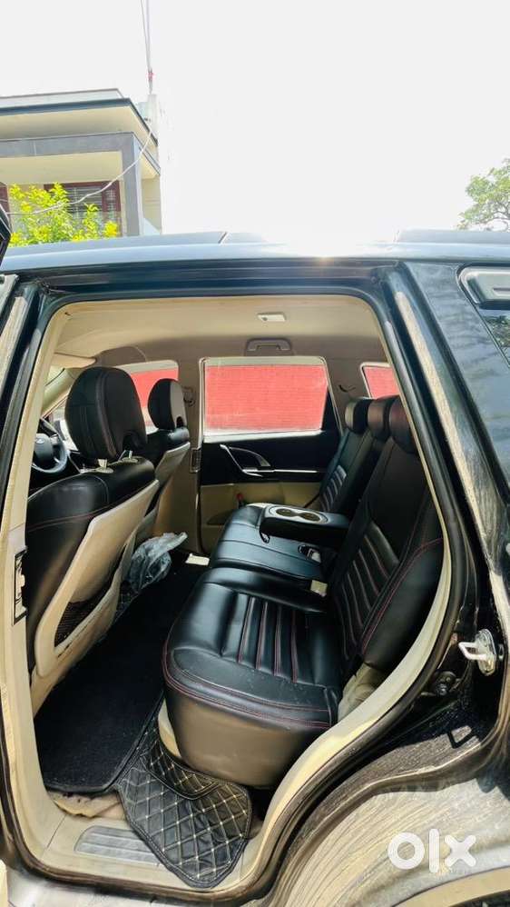 Mahindra Xuv500 2018 Diesel 80912 Km Driven Well Maintained