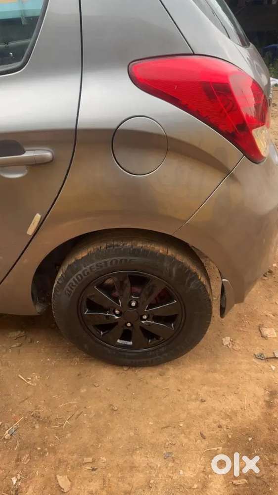 Hyundai New i20 Sportz 2012