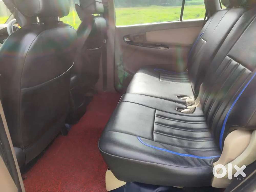 Toyota Innova 2016 Diesel Well Maintained