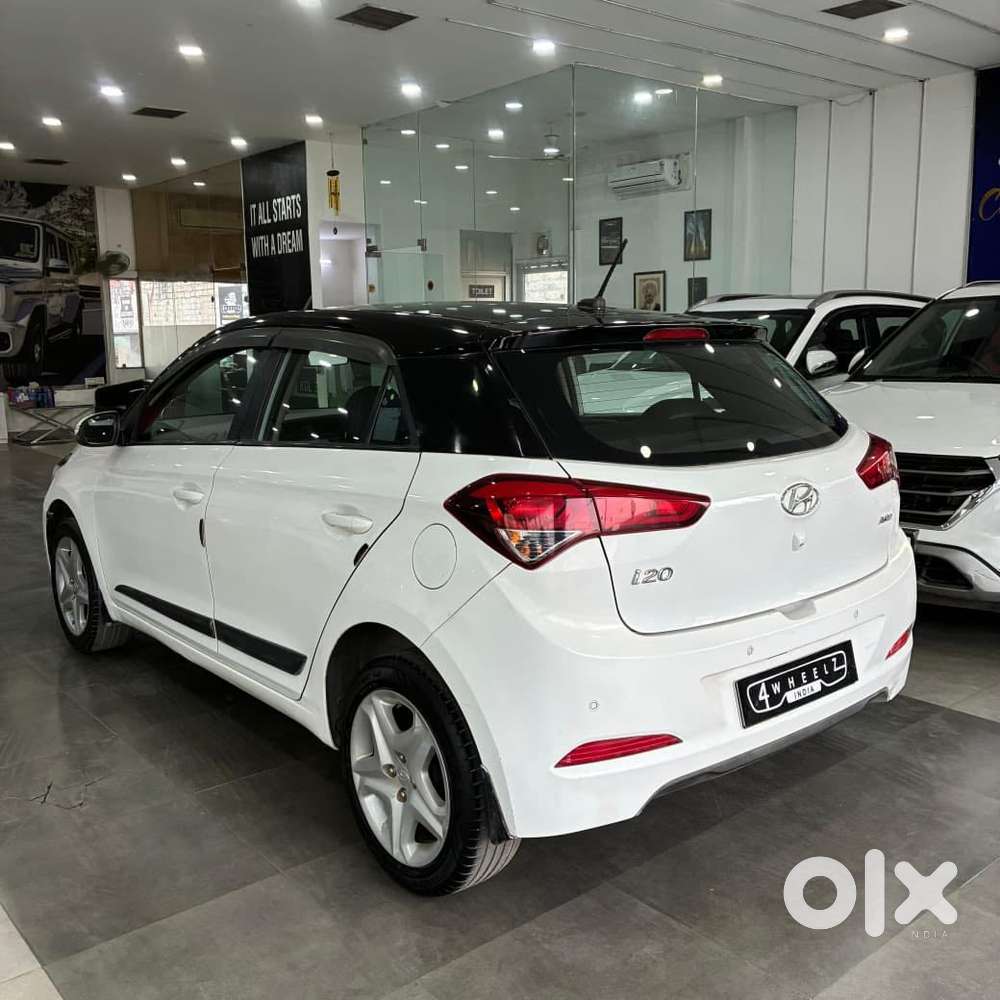 Hyundai I20 Asta 1.2 Mt Dual Tone, 2018, Petrol