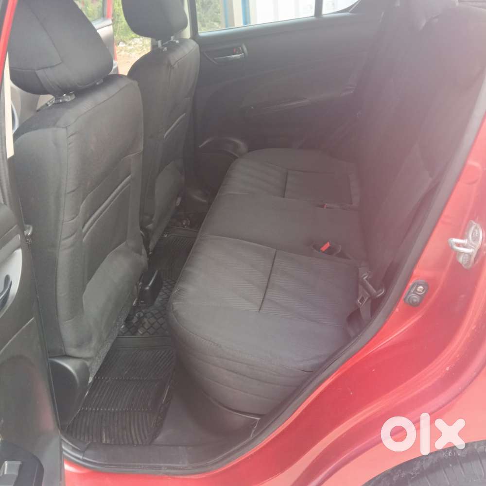 Maruti Suzuki Swift Vxi + Manual, 2012, Petrol