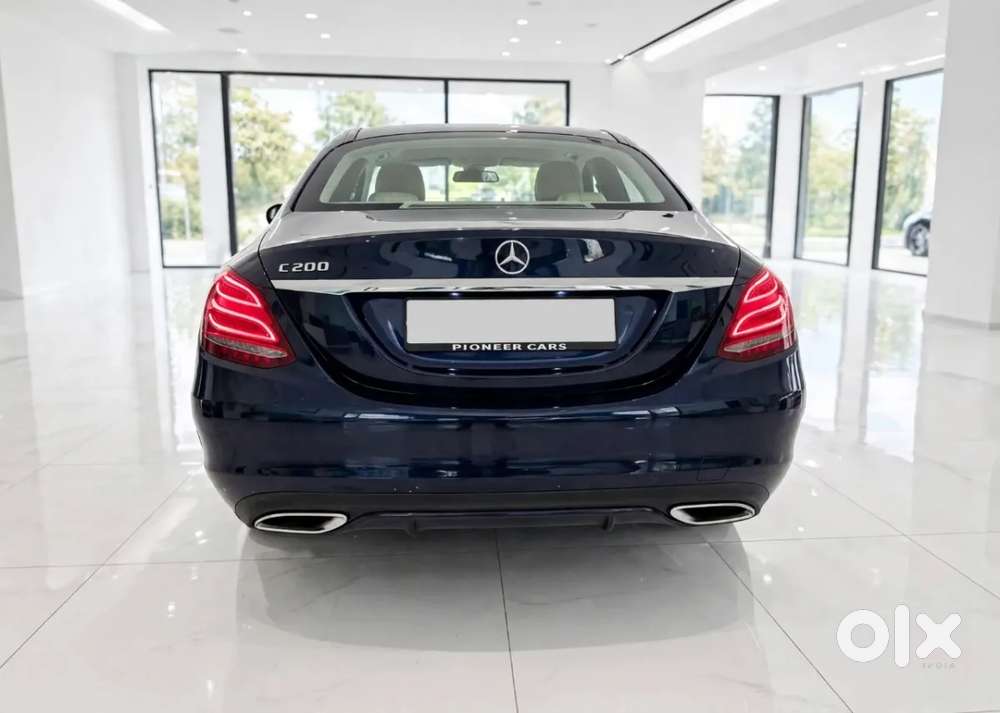 Mercedes-benz C-class [ ] 2.0 C200 Avantgarde, 2018, Petrol