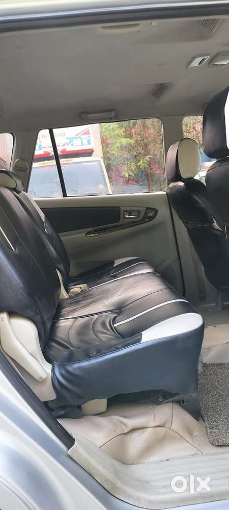 Toyota Innova 2.5 V 7 Str, 2012, Diesel