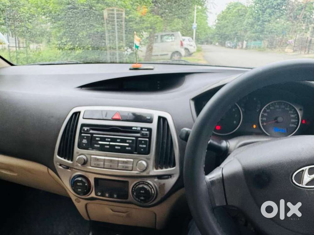 Hyundai I20 2013 Cng & Hybrids Good Condition