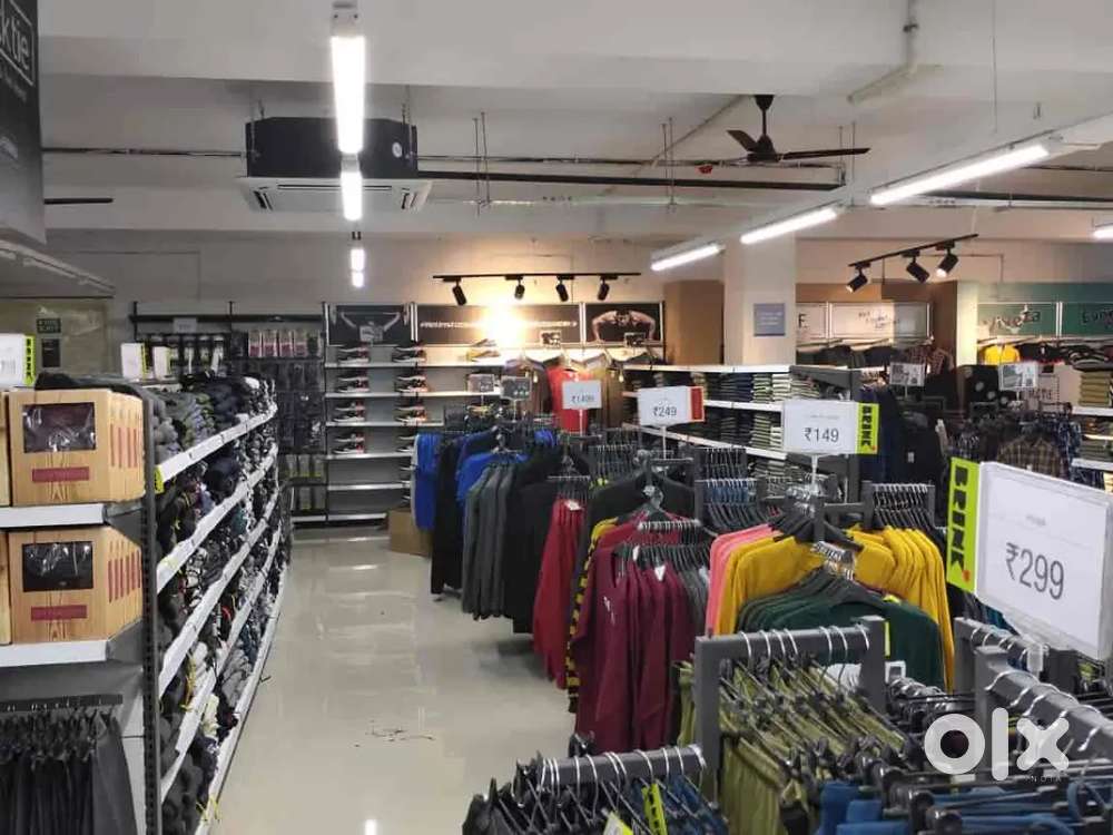 Vacancy In Shopping Mall Looking New Candidate