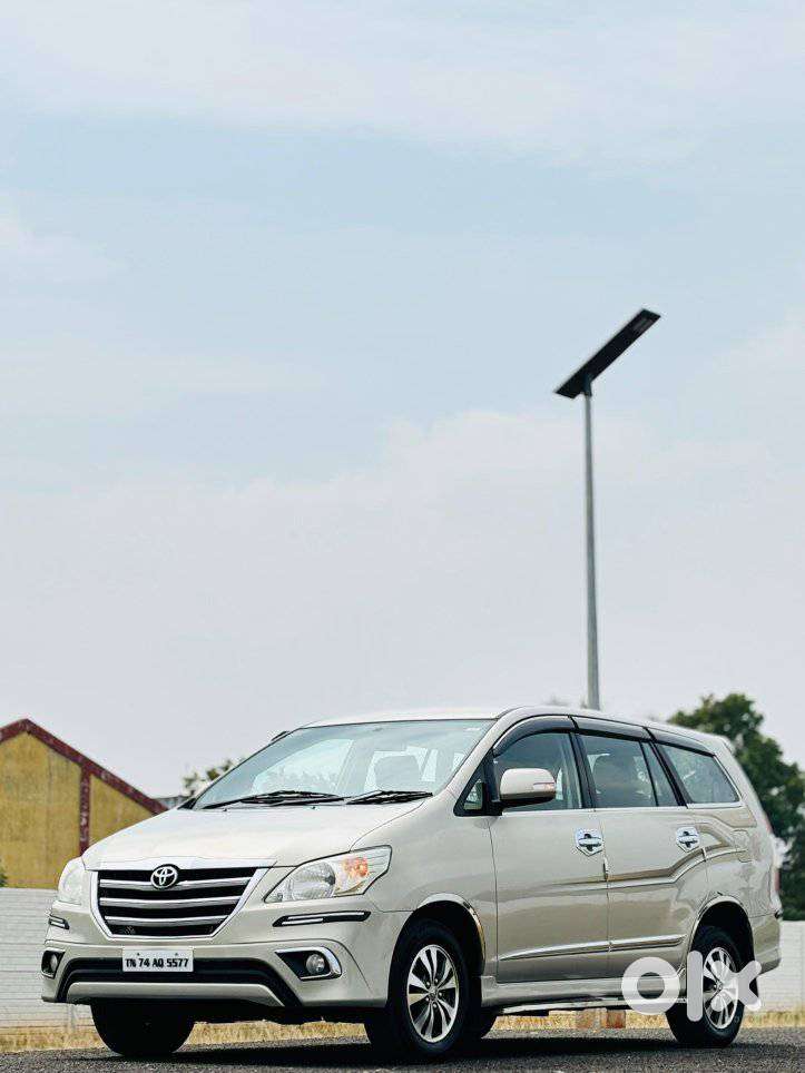 Toyota Innova 2.5 Z Diesel 7 Seater, 2015, Diesel