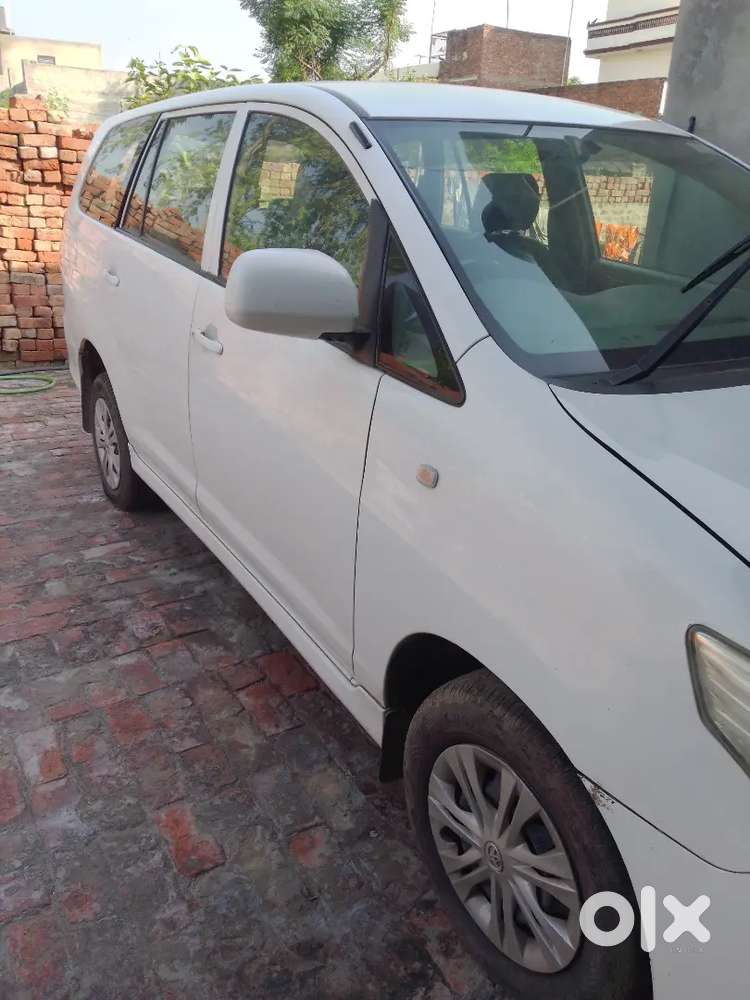 Toyota Innova 2.5 Diesel 2012