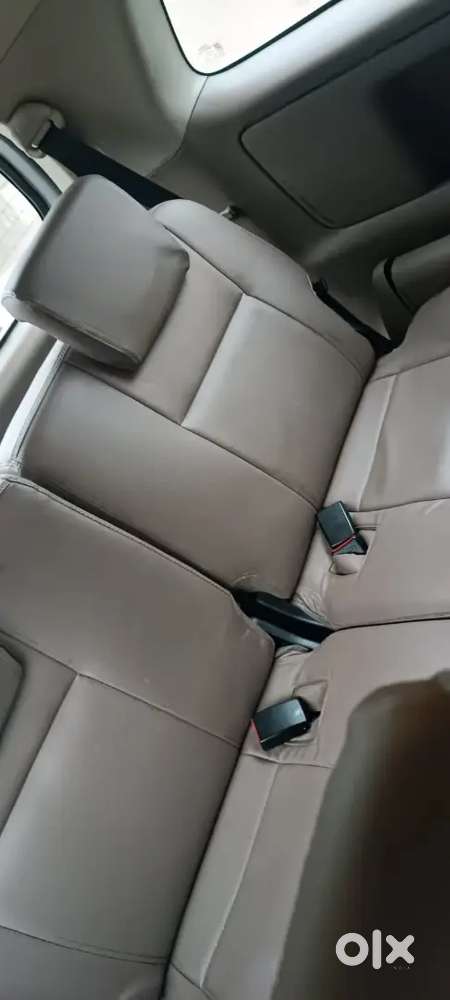 Toyota Innova 2015 Diesel Well Maintained