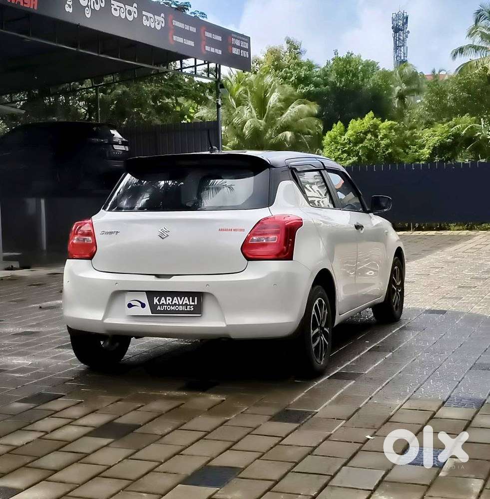 Maruti Suzuki Swift 1.2 Vxi Deca Limited Edition, 2021, Petrol