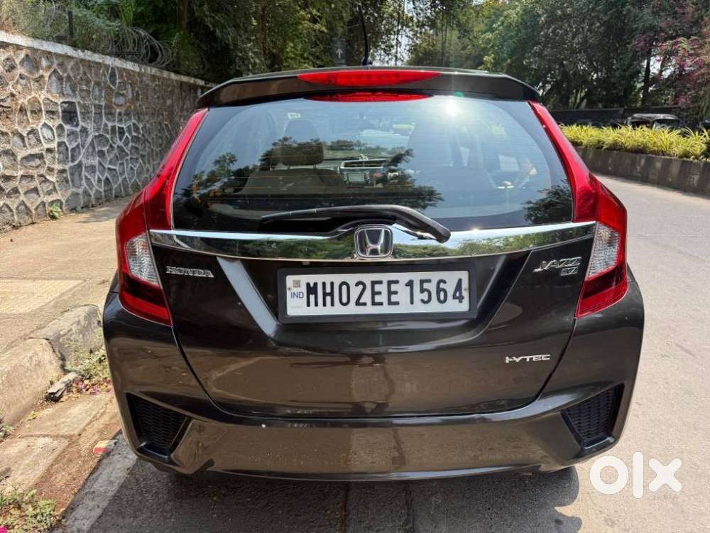 Honda Jazz V Automatic, 2016, Petrol