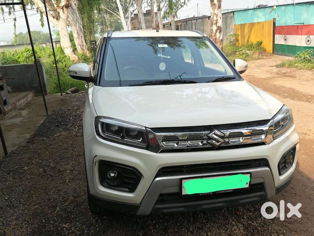Maruti Suzuki Brezza 1.5 Zxi Smart Hybrid, 2021, Petrol