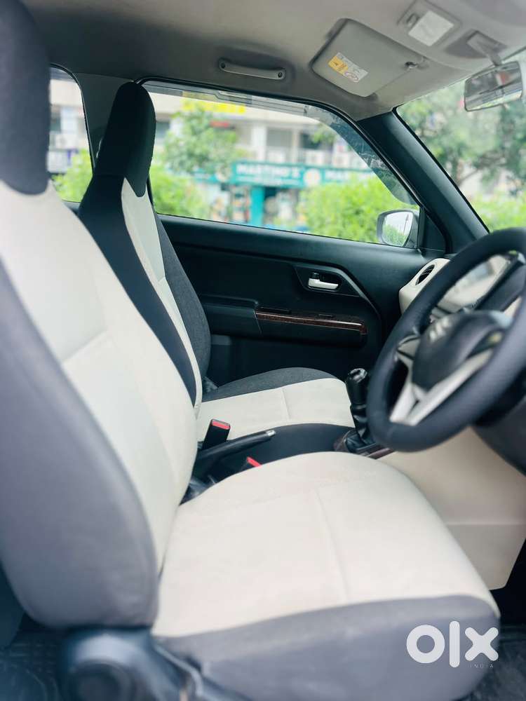 Maruti Suzuki Wagon R Vxi 1.0, 2022, Petrol