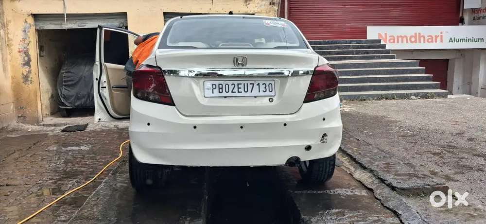 Honda Amaze 2015 Edition Mt